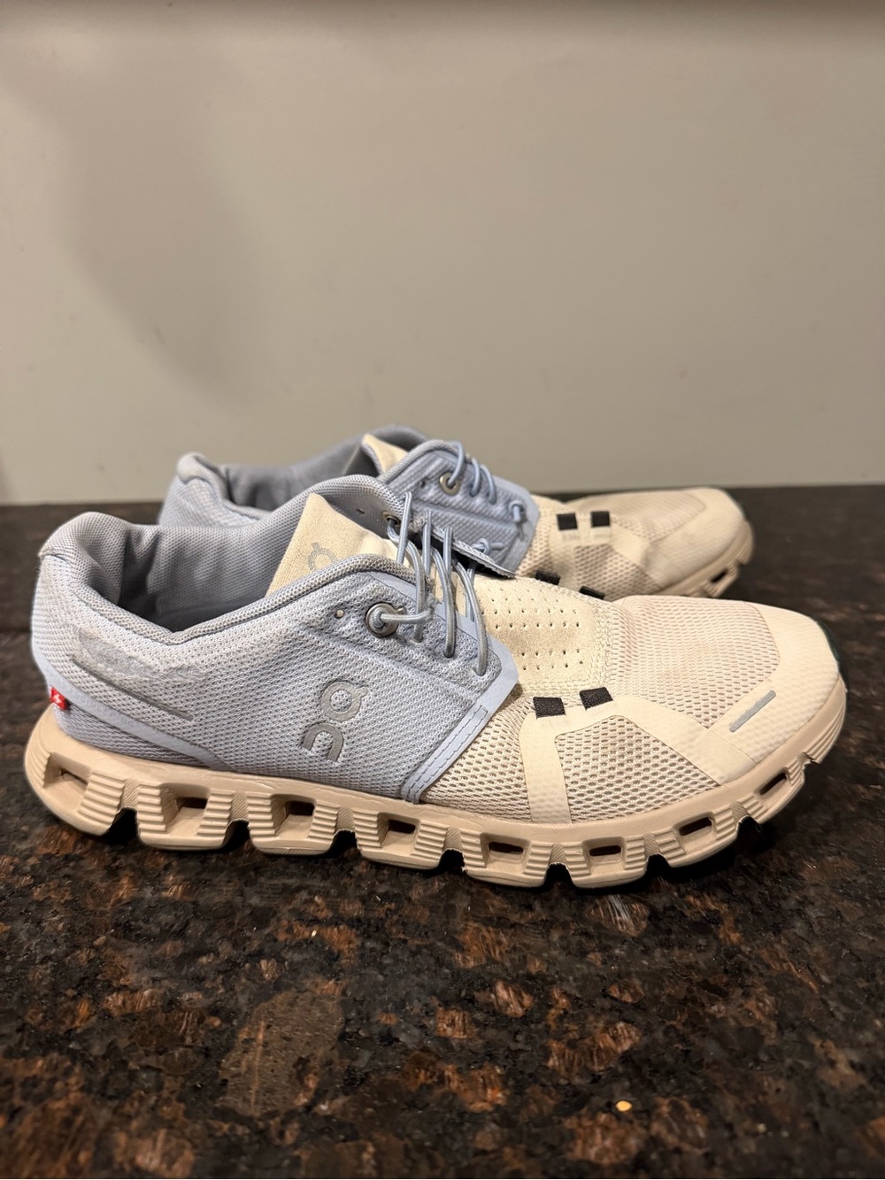 On Running Sneakers in Light Blue and Cream SIZE 7